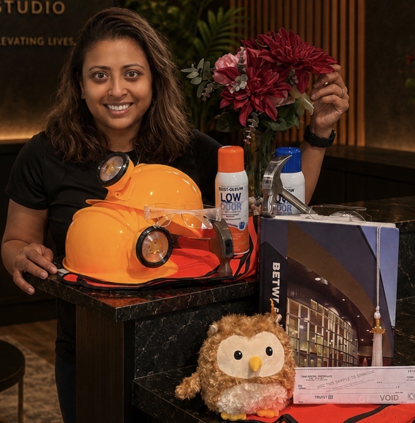 Dr. Dimple with Veda Dental Studio groundbreaking sample